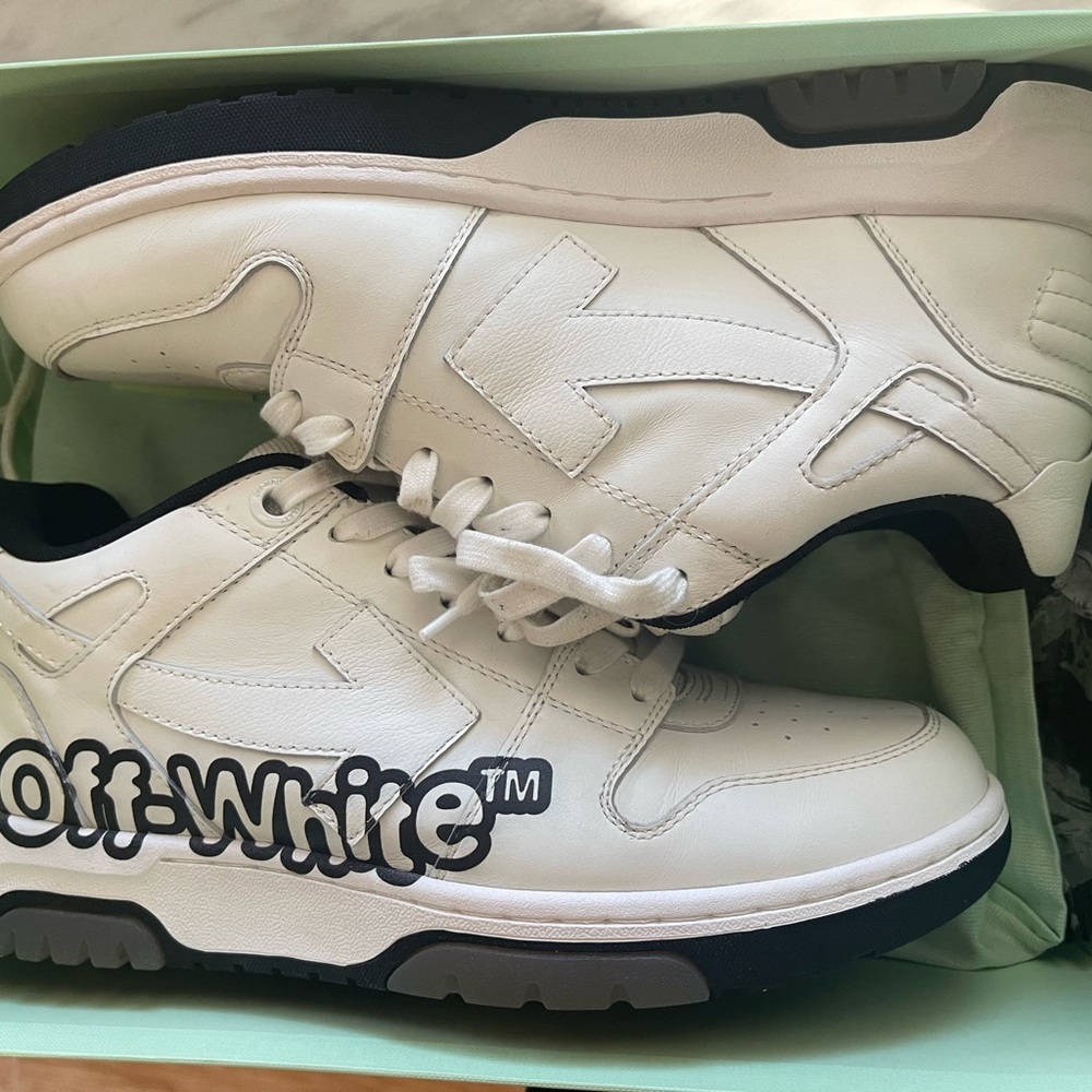 Out of Office Off White mens sneakers! Box, Dust bags included.